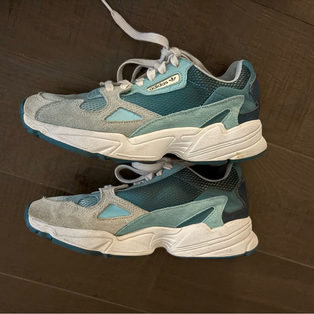 Adidas Falcon Blue Tint Tennies! - Picture 3 of 8